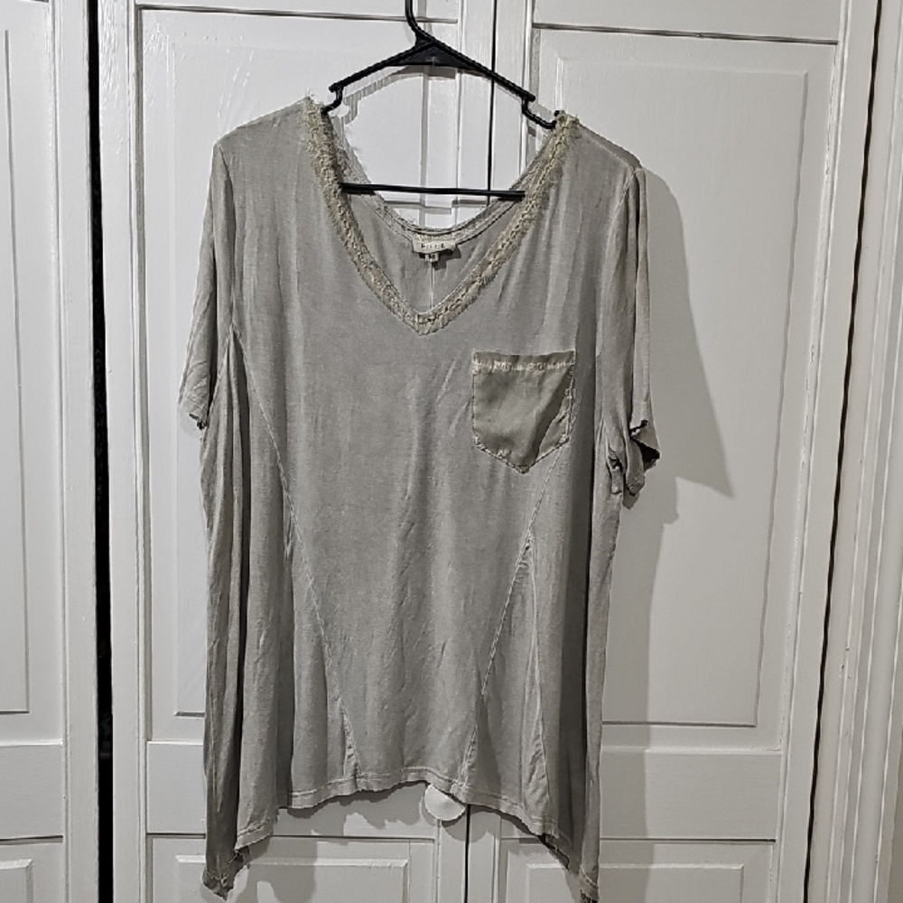 POL Gray Short Sleeve Top with Pocket